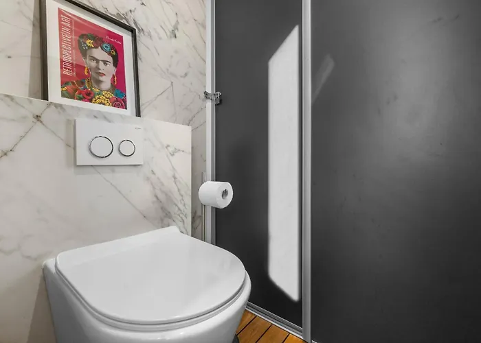 Apartman Ref 1926 - Center - Sea View For Rent Cannes